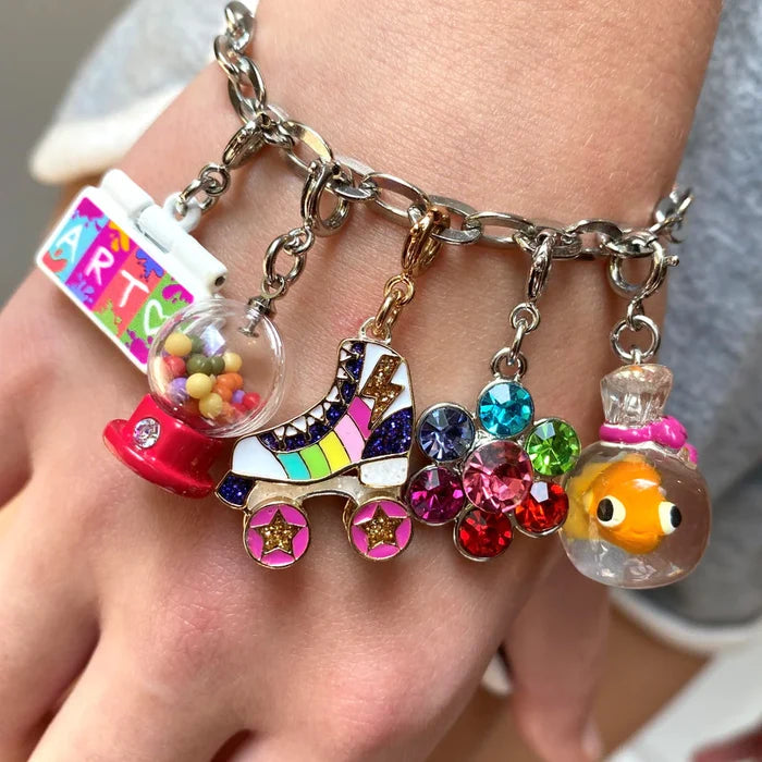 Charm It! 7.5 Inch Silver Tone Chain Charm Bracelet
