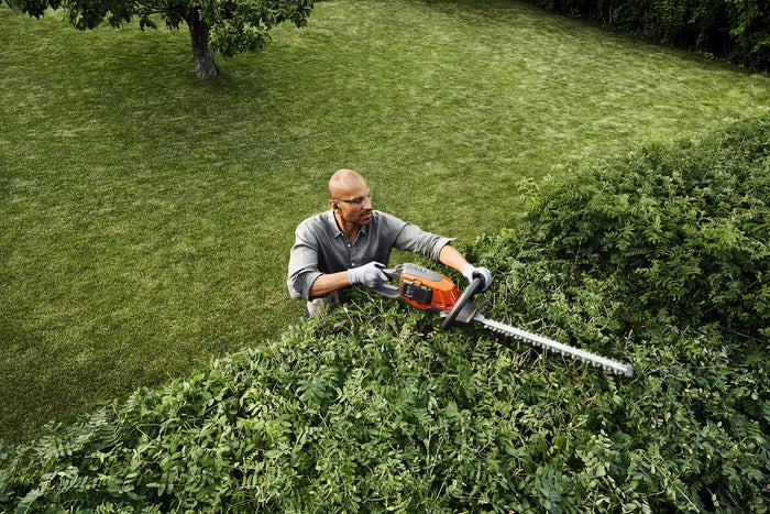 Taille haies HUSQVARNA 215iHD45
